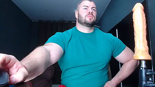 Snapshot of muscularjohnforuX chatting on March 18, 2025, 7:01 pm muscularjohnforuX online show from March 18, 2025, 7:01 pm