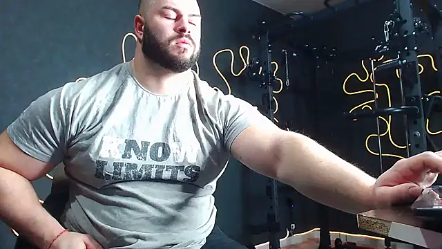 muscularjohnforuX online show from February 11, 2026, 8:58 am