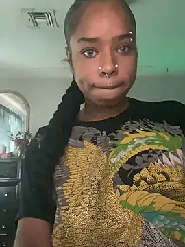 CutieFrmthehood online show from September 28, 2025, 5:53 pm