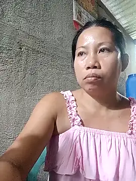 Snapshot of pinay_simple345 chatting on February 6, 2025, 6:51 am pinay simple345 online show from February 6, 2025, 6:51 am