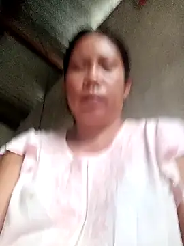 Snapshot of pinay_simple345 chatting on February 20, 2025, 8:28 am pinay simple345 online show from February 20, 2025, 8:28 am