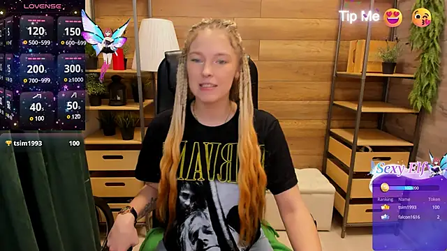 Snapshot of _fiona_Love chatting on February 1, 2025, 8:47 pm  fiona Love online show from February 1, 2025, 8:47 pm