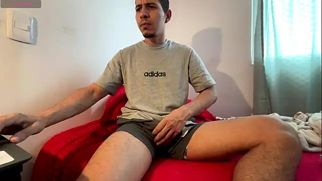 Snapshot of steven_clain chatting on March 4, 2026, 7:10 pm steven clain online show from March 4, 2026, 7:10 pm