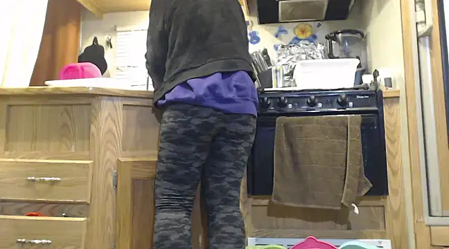 Snapshot of sexyinpantyhose chatting on March 9, 2025, 10:41 am sexyinpantyhose online show from March 9, 2025, 10:41 am