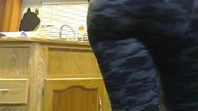 Snapshot of sexyinpantyhose chatting on January 5, 2025, 7:07 am sexyinpantyhose online show from January 5, 2025, 7:07 am