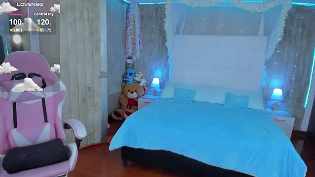 Snapshot of floryn_susana chatting on June 25, 2026, 9:42 pm floryn susana online show from June 25, 2026, 9:42 pm