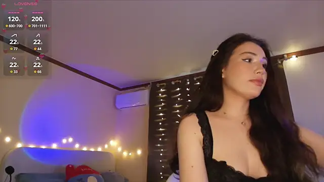 Snapshot of SoeTheReal chatting on February 25, 2026, 3:18 am SoeTheReal online show from February 25, 2026, 3:18 am