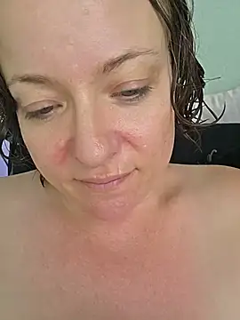 julimonroe online show from May 24, 2026, 8:09 pm