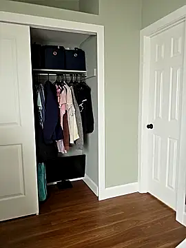 Snapshot of julimonroe chatting on March 24, 2026, 2:17 pm julimonroe online show from March 24, 2026, 2:17 pm