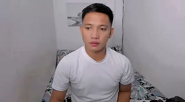 Snapshot of xSebastian19 chatting on February 10, 2025, 5:30 pm xSebastian19 online show from February 10, 2025, 5:30 pm