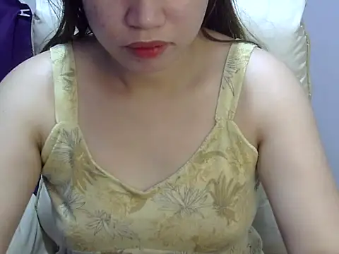Snapshot of ___zurIII09_ chatting on March 31, 2026, 7:43 am zurIII09 online show from March 31, 2026, 7:43 am