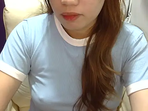 Snapshot of ___zurIII09_ chatting on May 10, 2026, 3:32 am zurIII09 online show from May 10, 2026, 3:32 am