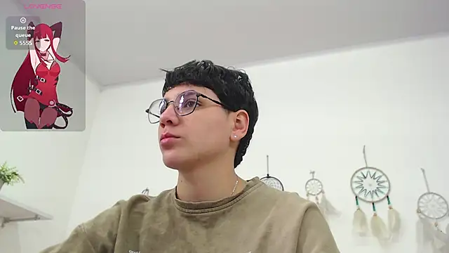Snapshot of bad_giirl_ chatting on September 25, 2025, 6:14 pm bad giirl  online show from September 25, 2025, 6:14 pm