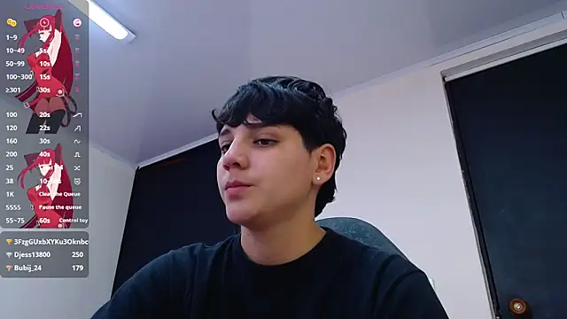 Snapshot of bad_giirl_ chatting on December 11, 2024, 9:45 pm bad giirl  online show from December 11, 2024, 9:45 pm