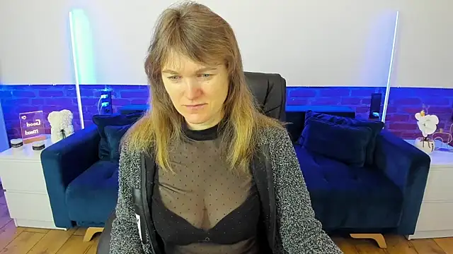 Snapshot of Anabell_xxx chatting on February 8, 2026, 6:22 am Anabell xxx online show from February 8, 2026, 6:22 am