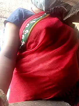 Snapshot of Lattika-Bhabhi chatting on September 11, 2025, 11:43 am Lattika-Bhabhi online show from September 11, 2025, 11:43 am