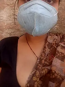 Snapshot of Lattika-Bhabhi chatting on March 18, 2025, 6:06 am Lattika-Bhabhi online show from March 18, 2025, 6:06 am