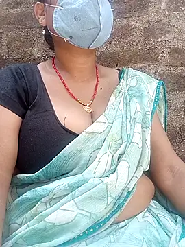 Snapshot of Lattika-Bhabhi chatting on September 26, 2025, 5:47 am Lattika-Bhabhi online show from September 26, 2025, 5:47 am