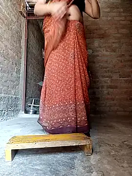 Snapshot of Lattika-Bhabhi chatting on June 4, 2026, 6:51 am Lattika-Bhabhi online show from June 4, 2026, 6:51 am