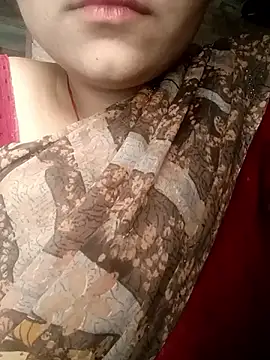 Snapshot of Lattika-Bhabhi chatting on February 28, 2025, 7:15 am Lattika-Bhabhi online show from February 28, 2025, 7:15 am