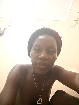 Snapshot of Petite_li chatting on November 21, 2025, 4:28 pm Petite li online show from November 21, 2025, 4:28 pm