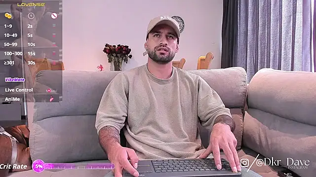 Snapshot of Davevilboy chatting on October 10, 2025, 2:18 pm Davevilboy online show from October 10, 2025, 2:18 pm