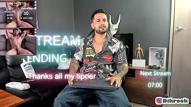 Snapshot of Davevilboy chatting on February 11, 2025, 12:15 pm Davevilboy online show from February 11, 2025, 12:15 pm