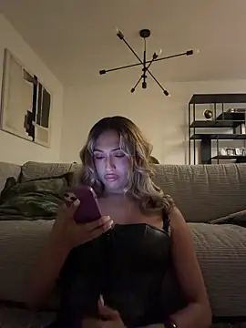 carminaurmommy online show from December 2, 2025, 12:44 am