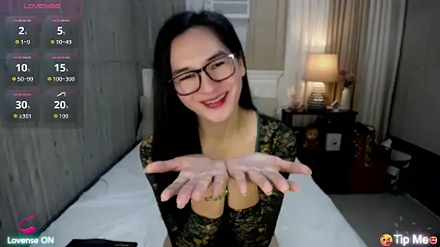 Snapshot of xAsianSweetHeart chatting on April 10, 2026, 11:34 pm xAsianSweetHeart online show from April 10, 2026, 11:34 pm