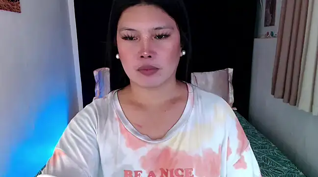 Angelic Fuckerxxx online show from March 16, 2025, 11:05 am