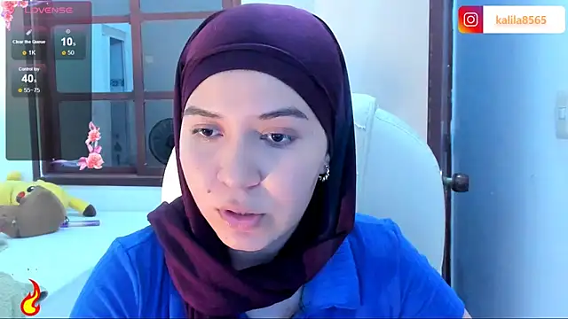 MatchedEyebrow online show from October 6, 2025, 8:42 pm