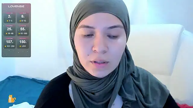 MatchedEyebrow online show from March 18, 2025, 9:43 pm