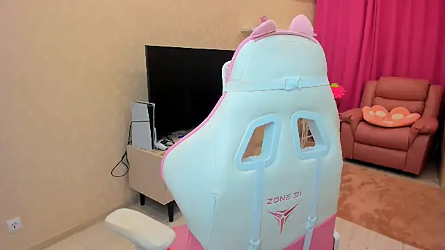 Snapshot of RedLipse chatting on December 2, 2025, 2:23 am RedLipse online show from December 2, 2025, 2:23 am