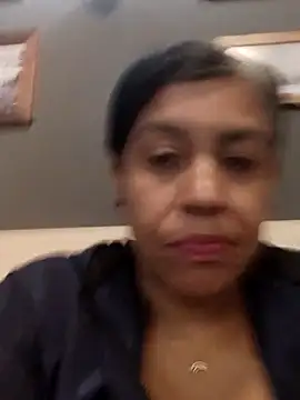 Snapshot of Molly_newman6 chatting on April 23, 2026, 9:38 am Molly newman6 online show from April 23, 2026, 9:38 am