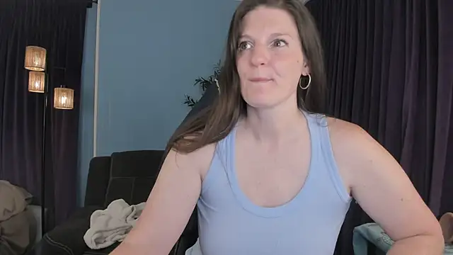 Snapshot of Kelly_Carolina chatting on May 23, 2026, 1:21 pm Kelly Carolina online show from May 23, 2026, 1:21 pm