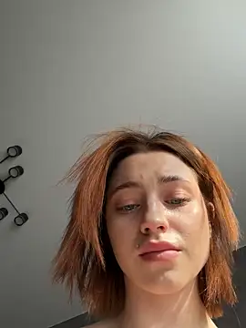 Snapshot of Camilla_Railian chatting on November 14, 2025, 10:41 am Camilla Railian online show from November 14, 2025, 10:41 am