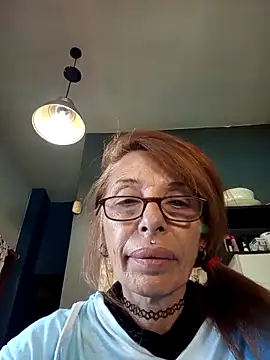 FrozenWaffle online show from April 10, 2026, 4:47 pm