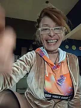 FrozenWaffle online show from May 24, 2026, 2:39 pm