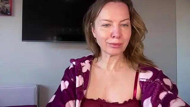 Snapshot of RachellAmazing chatting on May 3, 2026, 6:29 am RachellAmazing online show from May 3, 2026, 6:29 am