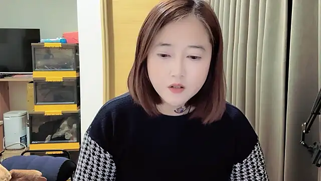 Snapshot of Tw_Angellovers chatting on December 21, 2025, 3:03 pm Tw Angellovers online show from December 21, 2025, 3:03 pm