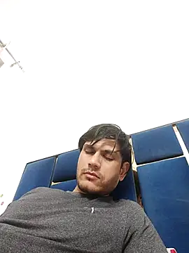 Snapshot of alex78265 chatting on September 12, 2025, 4:18 pm alex78265 online show from September 12, 2025, 4:18 pm