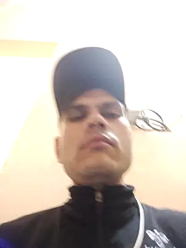 Snapshot of alex78265 chatting on October 7, 2025, 11:28 pm alex78265 online show from October 7, 2025, 11:28 pm