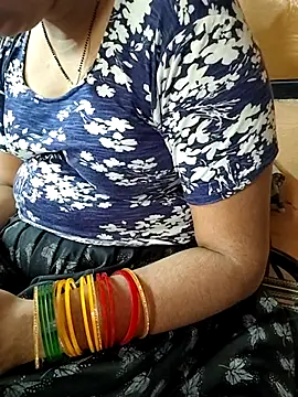 Snapshot of Diya_143 chatting on June 28, 2026, 5:25 am Diya 143 online show from June 28, 2026, 5:25 am