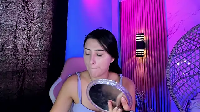 Snapshot of brenda_moris01 chatting on May 15, 2026, 9:13 pm brenda moris01 online show from May 15, 2026, 9:13 pm