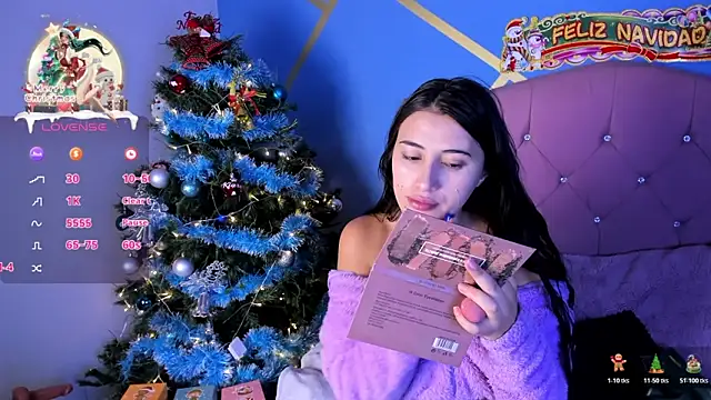 Snapshot of brenda_moris01 chatting on December 17, 2025, 9:53 pm brenda moris01 online show from December 17, 2025, 9:53 pm