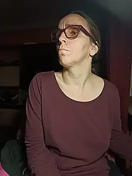 Dettybitch40 online show from December 22, 2025, 4:51 pm