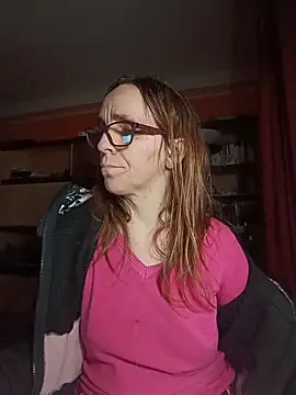 Dettybitch40 online show from February 3, 2026, 2:44 pm