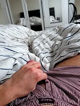 jungerbummser23 online show from January 14, 2026, 8:29 am