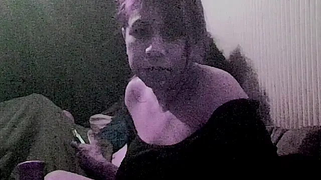 Shelzy420 online show from January 11, 2025, 8:43 am