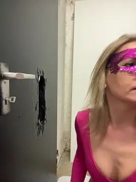 GangBangKitty online show from February 2, 2025, 6:31 pm